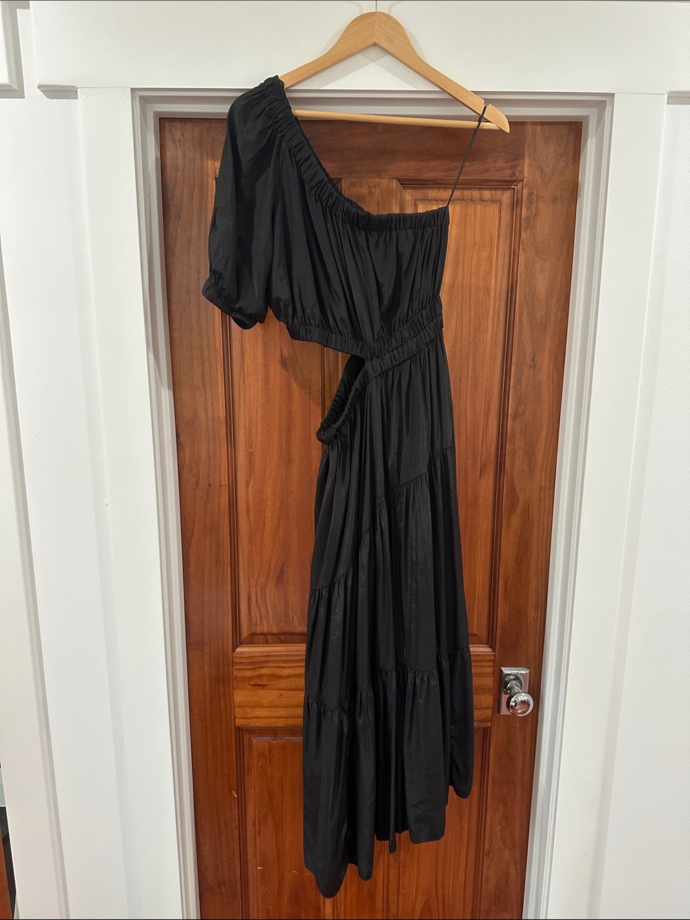 Moon River One-Shoulder Black Maxi Dress with Asymmetric Sleeve